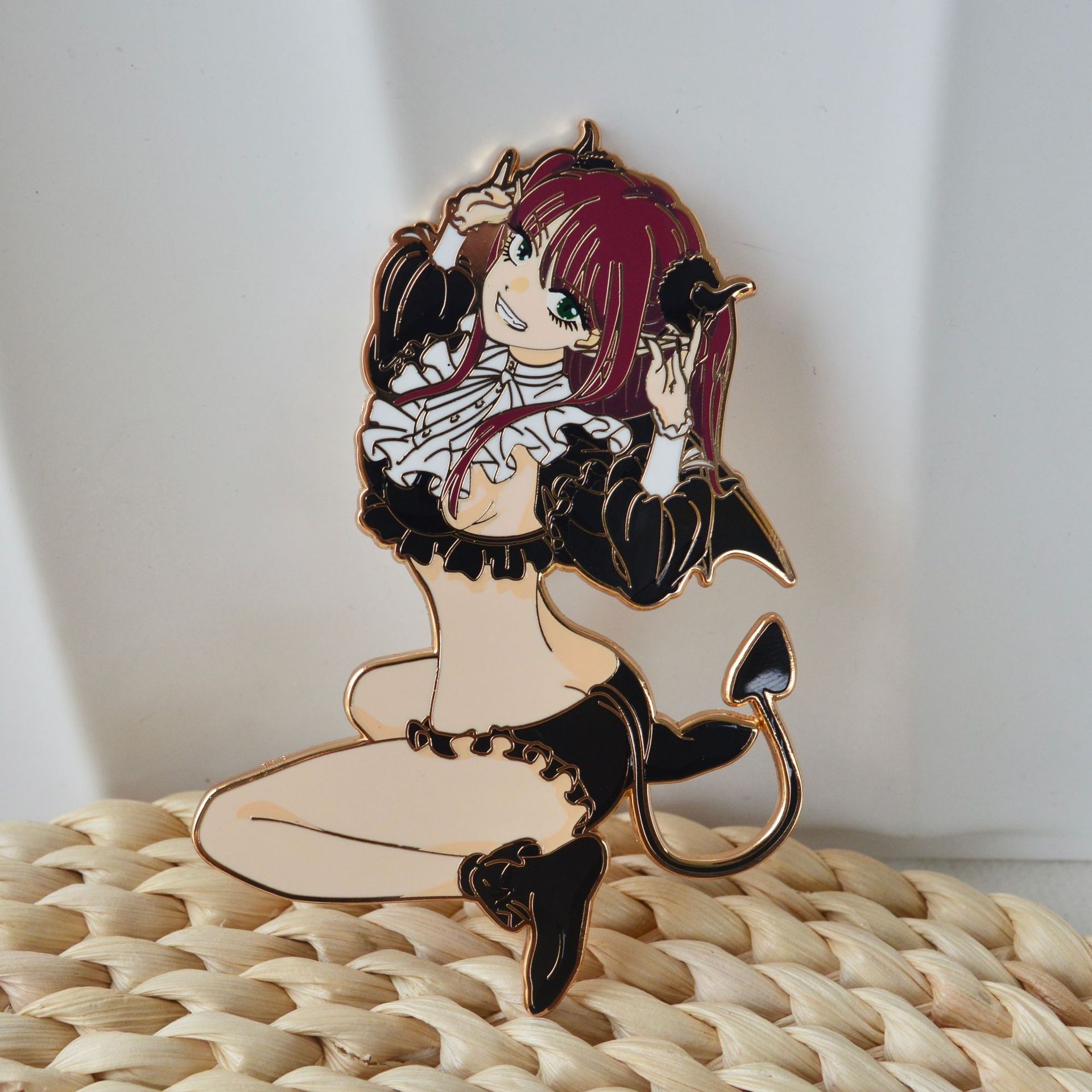 Embroidery Whale - Anime My Dress-Up Darling ‌ Przypinka