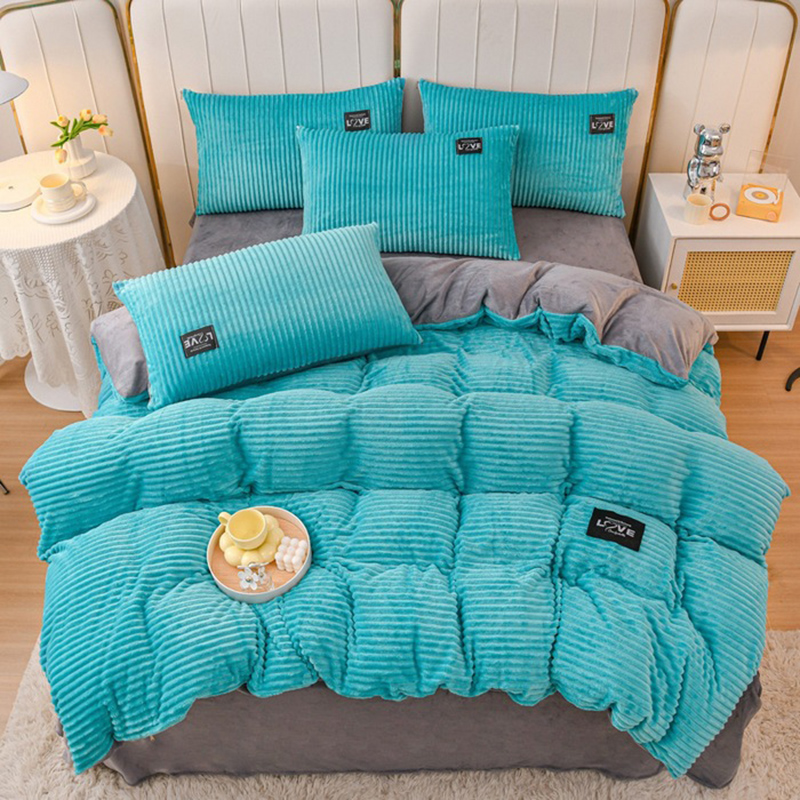Embroidery Quilt Cover - 3-częściowy Zestaw Pościeli Zimowej: Ciepła Poszwa