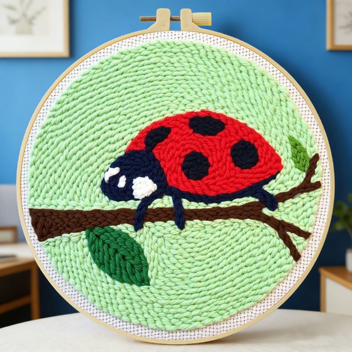 Embroidery Lady Bug - Zestaw do haftowania punch needle -
