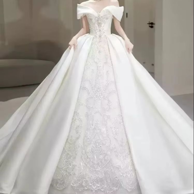 Embroidery Skirt - Eleganckie suknie ślubne z odkrytymi ramionami,