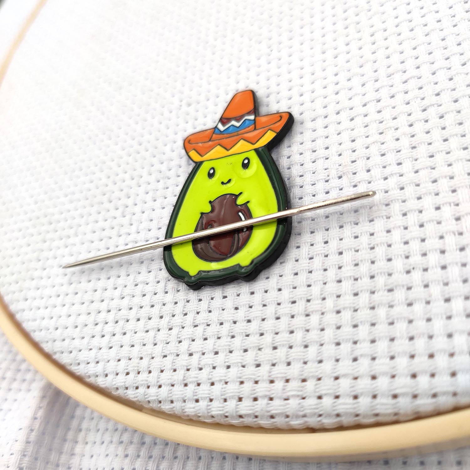 Magnetyczne igły do ściegu śli – Needle Minder Magnet recenzja i cena