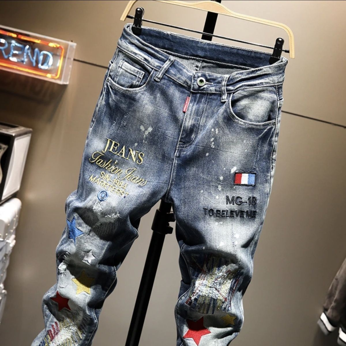 Luksusowe amerykańskie jeansy  – Embroidery On Jeans recenzja i cena