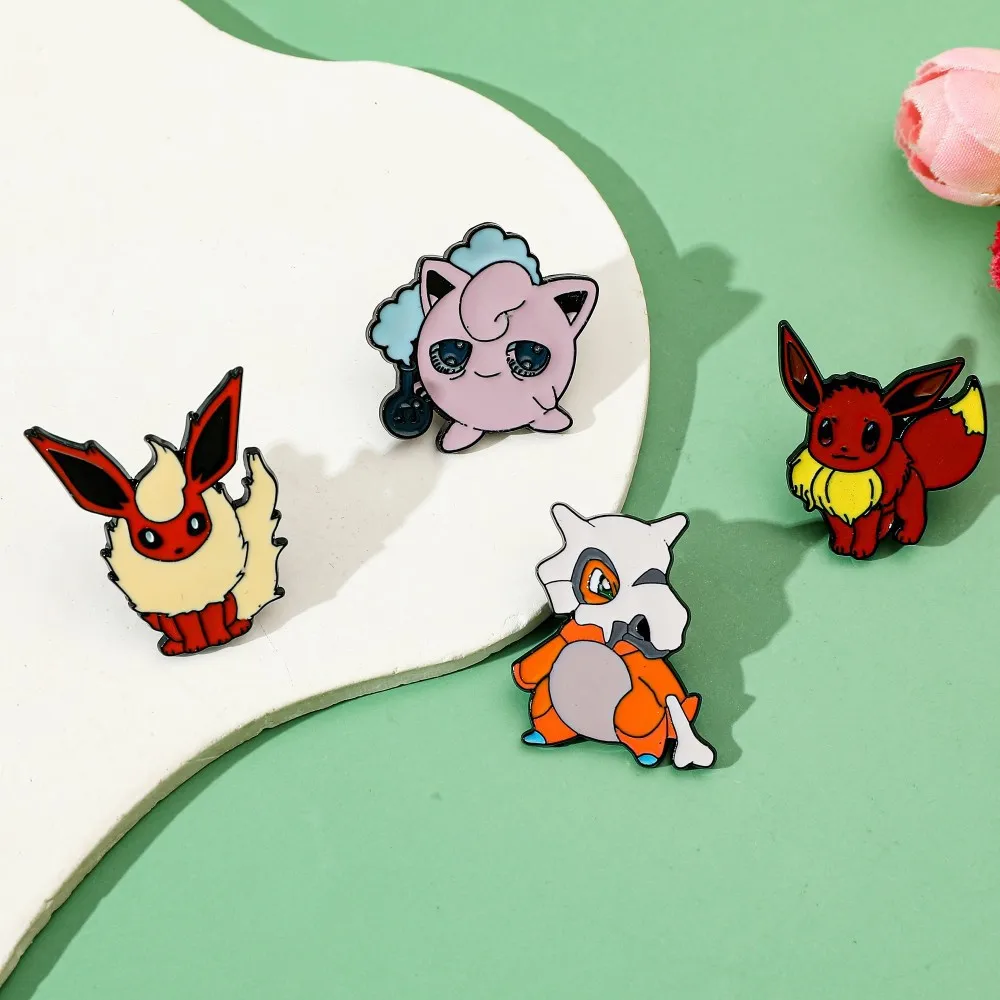 4 szt. Broszki z postaciami z  – Embroidery Textile recenzja i cena