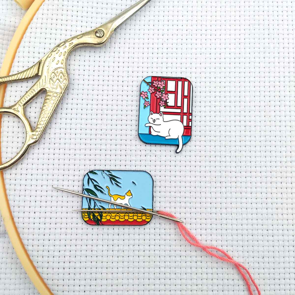 Uroczy magnetyczny uchwyt na i – Needle Minder Magnet recenzja i cena
