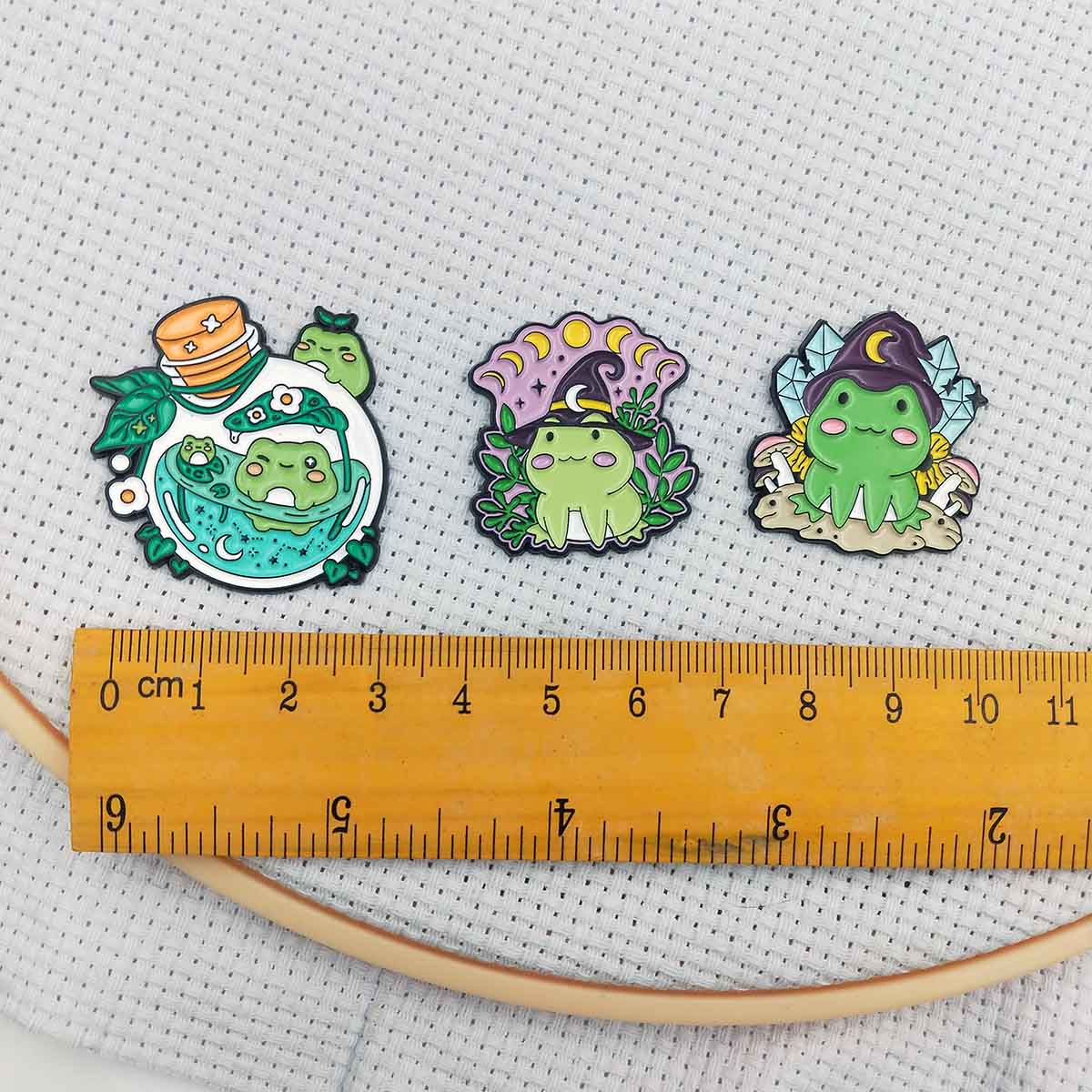 Magnetyczny uchwyt na igły w k – Embroidery Hoop Square recenzja i cena